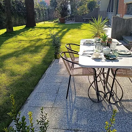 Garden House Villa Casorezzo Exterior photo
